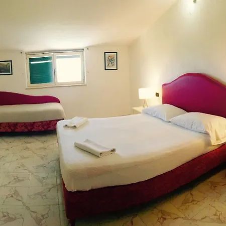 Hotel Pirotta 3*