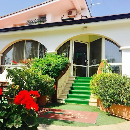 Hotel Pirotta