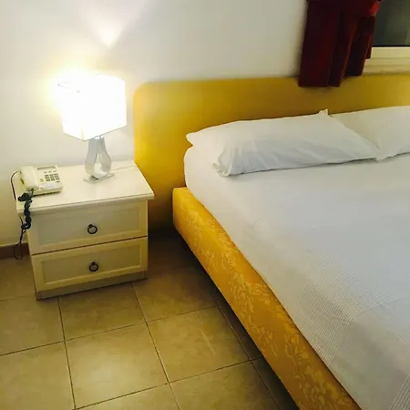 Pirotta 3*