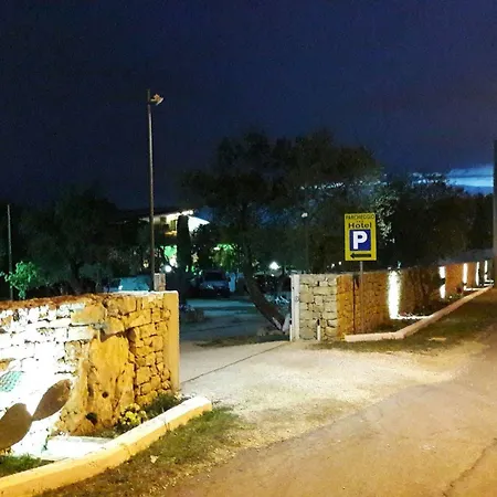 Hotel Pirotta