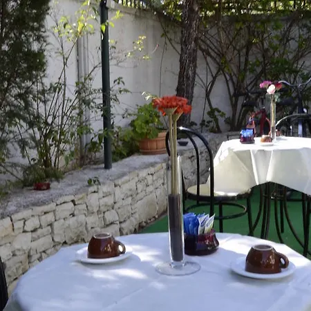 Hotel Pirotta
