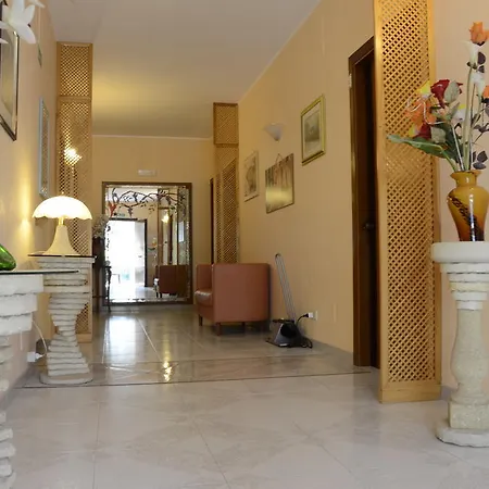Pirotta Hotel 3*